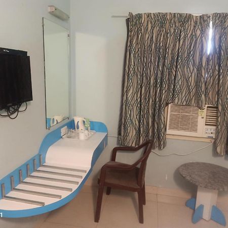 Hotel Pandian Chennai Eksteriør bilde