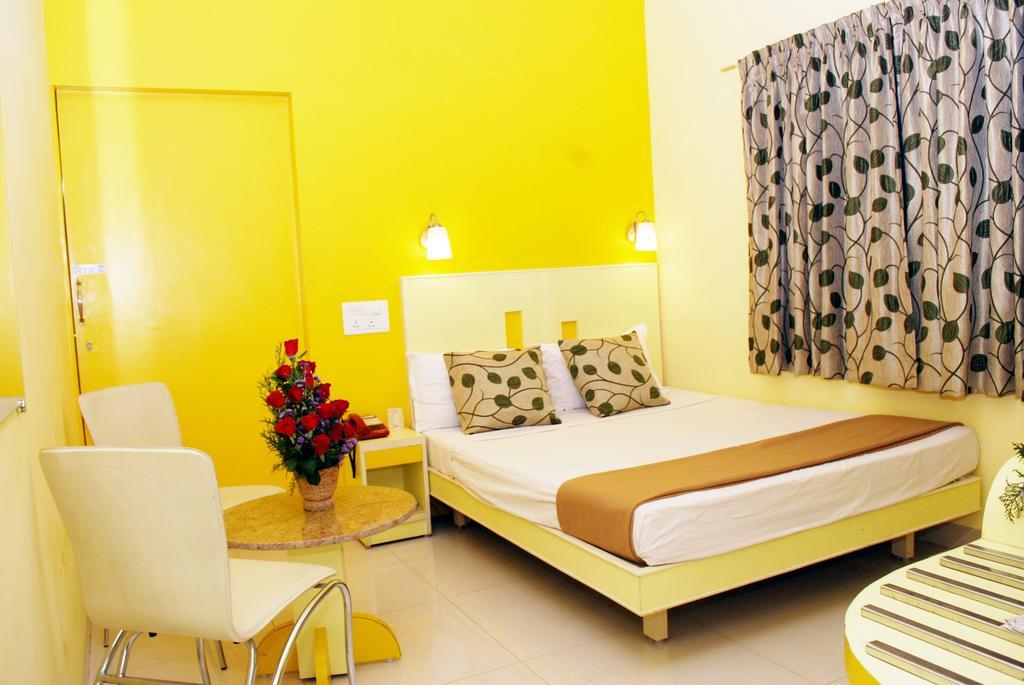 Hotel Pandian Chennai Rom bilde