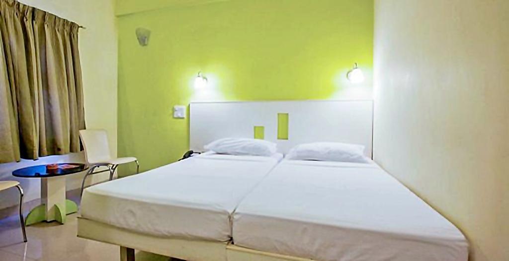 Hotel Pandian Chennai Eksteriør bilde