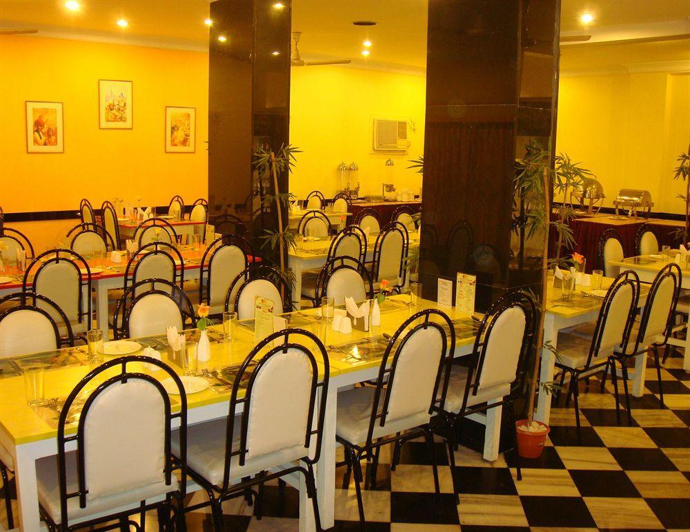 Hotel Pandian Chennai Eksteriør bilde